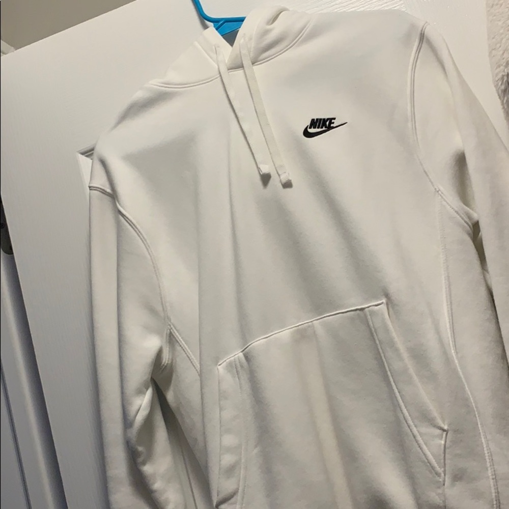Nike men’s white hoodie